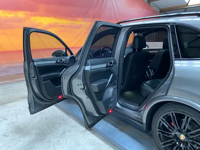 Porsche cayenne 2013 v8 diesel - afbeelding 7 van  62