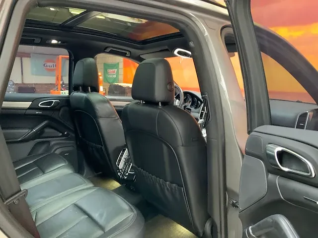 Porsche cayenne 2013 v8 diesel - afbeelding 38 van  62
