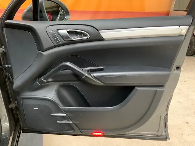 Porsche cayenne 2013 v8 diesel - afbeelding 42 van  62