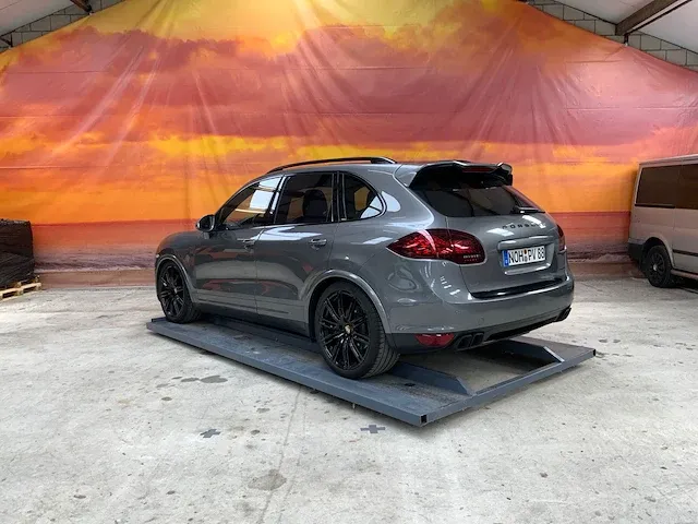 Porsche cayenne 2013 v8 diesel - afbeelding 34 van  62