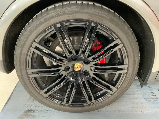 Porsche cayenne 2013 v8 diesel - afbeelding 57 van  62