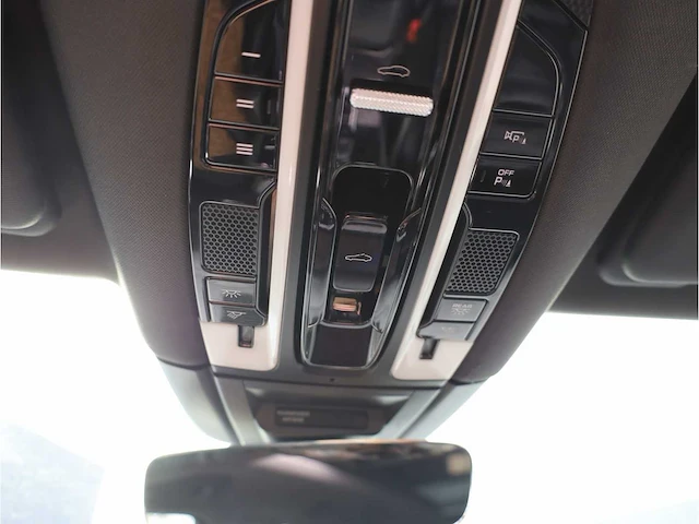 Porsche cayenne 3.0, automaat, 2017, r-683-ld - afbeelding 28 van  40