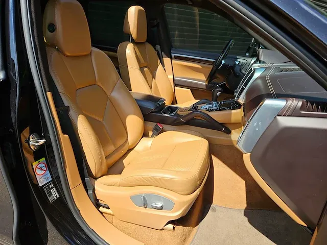 Porsche cayenne 3.0 d sh-398-j - afbeelding 26 van  40