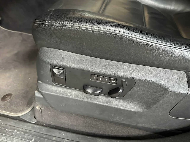 Porsche cayenne 3.0 d v6 240pk 2009, 82-jdt-1 - afbeelding 26 van  43