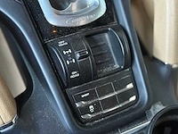 Porsche cayenne 3.0 d v6 platinum edition (facelift) 239pk 2017, g-774-rb - afbeelding 32 van  52