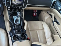 Porsche cayenne 3.0 d v6 platinum edition (facelift) 239pk 2017, g-774-rb - afbeelding 43 van  52