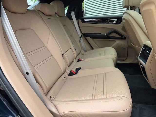 Porsche cayenne 3.0 e hybrid platinum edition automaat; hpb-32-r - afbeelding 4 van  31