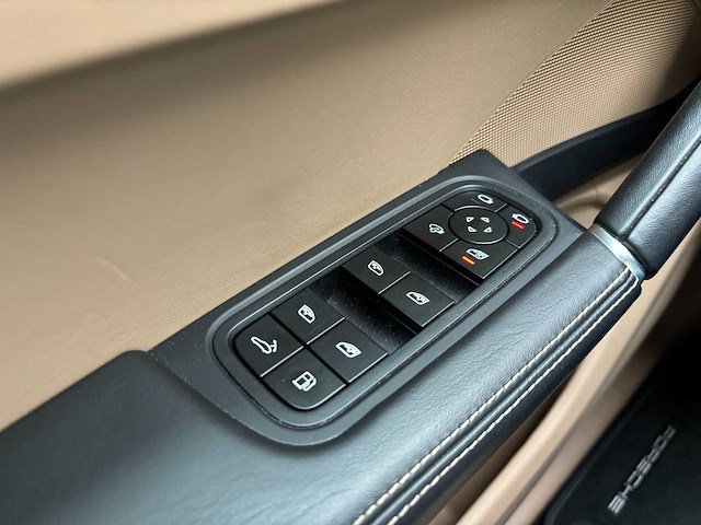 Porsche cayenne 3.0 e hybrid platinum edition automaat; hpb-32-r - afbeelding 10 van  31