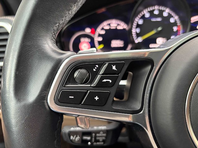 Porsche cayenne 3.0 e hybrid platinum edition automaat; hpb-32-r - afbeelding 14 van  31