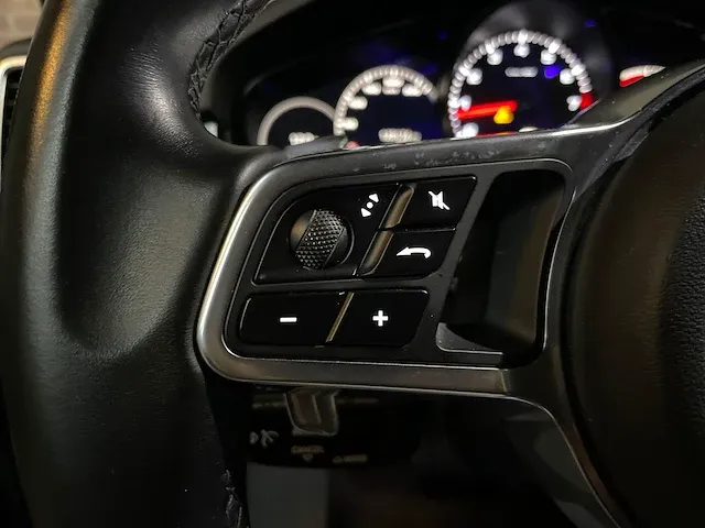 Porsche cayenne 3.0 v6 340pk 2018 nieuw model, zg-299-g - afbeelding 24 van  45