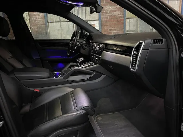 Porsche cayenne 3.0 v6 340pk 2018 nieuw model, zg-299-g - afbeelding 32 van  45
