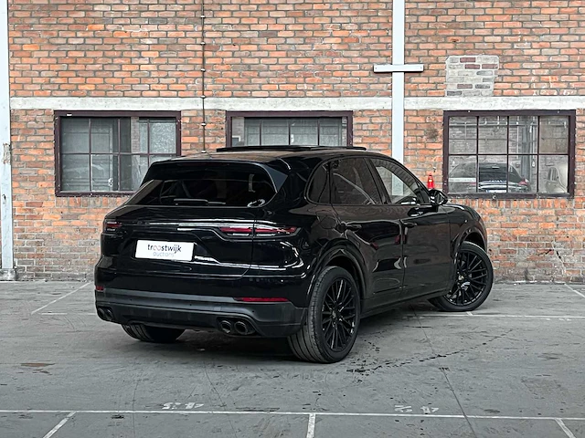 Porsche cayenne 3.0 v6 340pk 2019 (new-model) - afbeelding 2 van  48