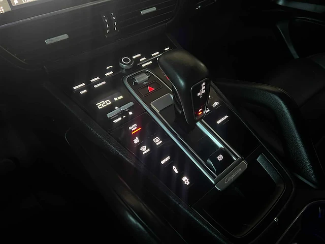 Porsche cayenne 3.0 v6 340pk 2019 (new-model) - afbeelding 17 van  48