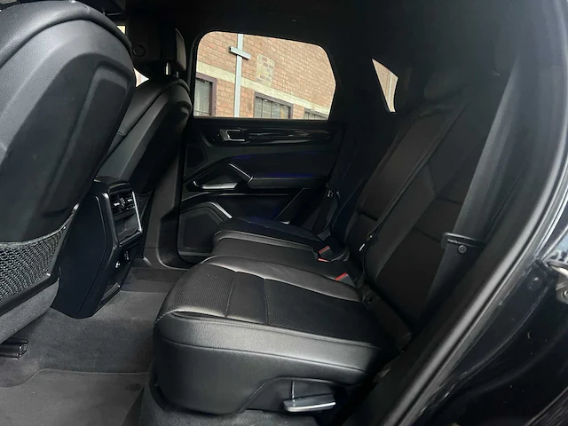 Porsche cayenne 3.0 v6 340pk 2019 (new-model) - afbeelding 29 van  48