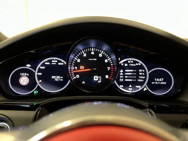 Porsche cayenne 3.0 v6 sport-chrono 340pk 2018 nieuw-model, rl-097-h - afbeelding 24 van  62