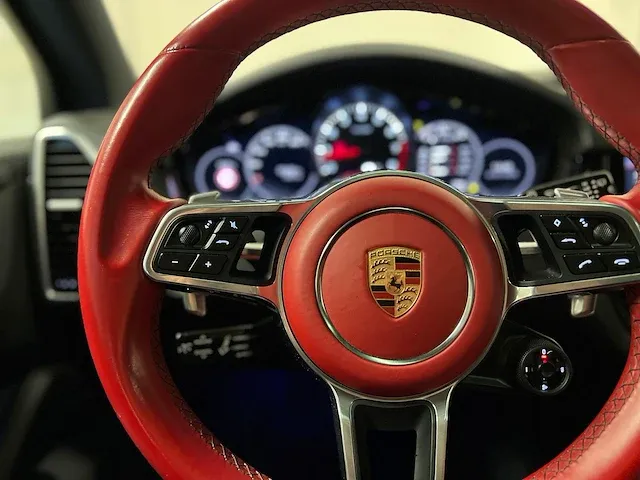 Porsche cayenne 3.0 v6 sport-chrono 340pk 2018 nieuw-model, rl-097-h - afbeelding 28 van  62
