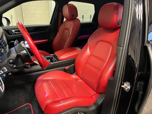 Porsche cayenne 3.0 v6 sport-chrono 340pk 2018 nieuw-model, rl-097-h - afbeelding 46 van  62