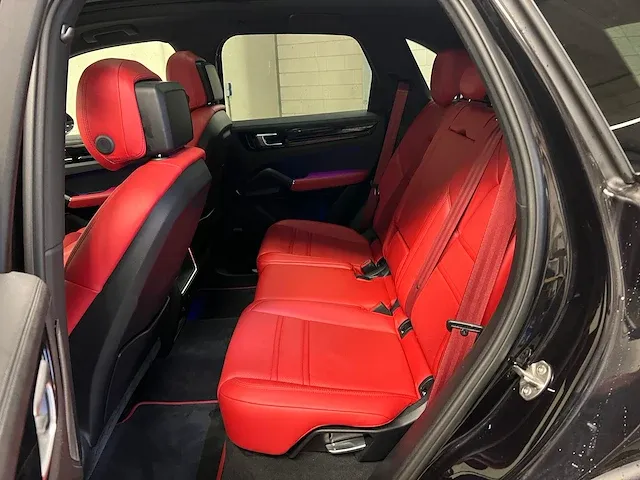 Porsche cayenne 3.0 v6 sport-chrono 340pk 2018 nieuw-model, rl-097-h - afbeelding 48 van  62