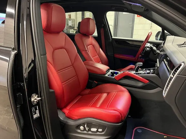 Porsche cayenne 3.0 v6 sport-chrono 340pk 2018 nieuw-model, rl-097-h - afbeelding 50 van  62