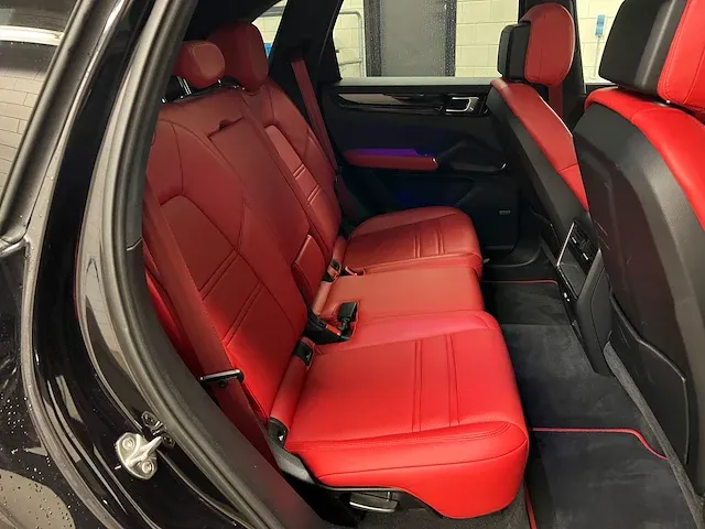 Porsche cayenne 3.0 v6 sport-chrono 340pk 2018 nieuw-model, rl-097-h - afbeelding 52 van  62