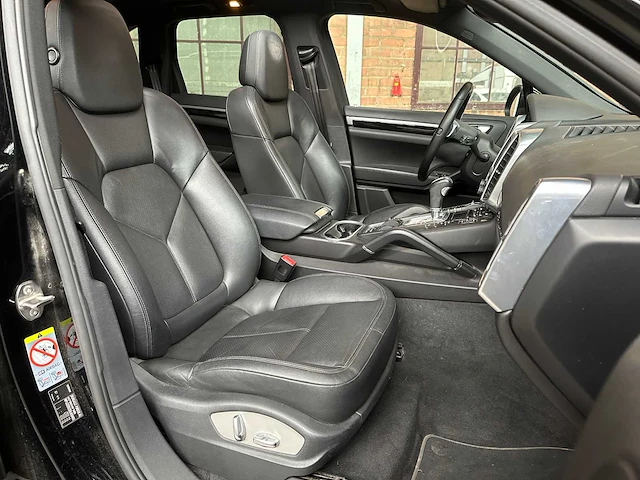 Porsche cayenne 3.6 299pk 2012, 5-tbr-27 - afbeelding 41 van  44