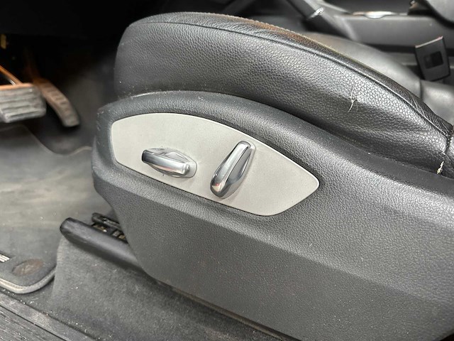 Porsche cayenne 3.6 299pk 2012, 5-tbr-27 - afbeelding 24 van  44