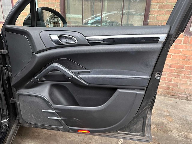 Porsche cayenne 3.6 299pk 2012, 5-tbr-27 - afbeelding 28 van  44