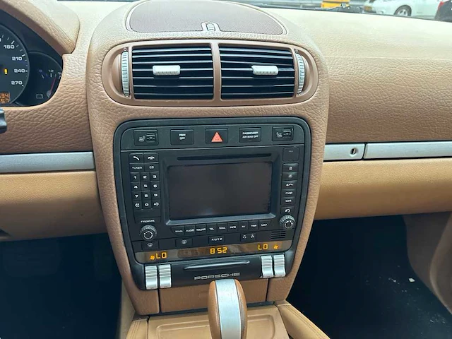 Porsche cayenne 3.6 , 49-zff-2 - afbeelding 2 van  17