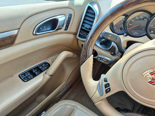 Porsche cayenne 3.6 automaat, tp-046-r - afbeelding 2 van  23