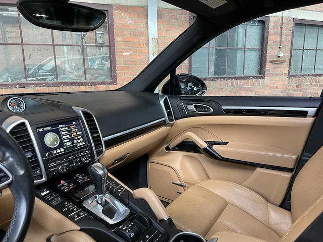 Porsche cayenne 3.6 (facelift) 305pk 2016 - afbeelding 20 van  47