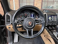 Porsche cayenne 3.6 (facelift) 305pk 2016 - afbeelding 14 van  47