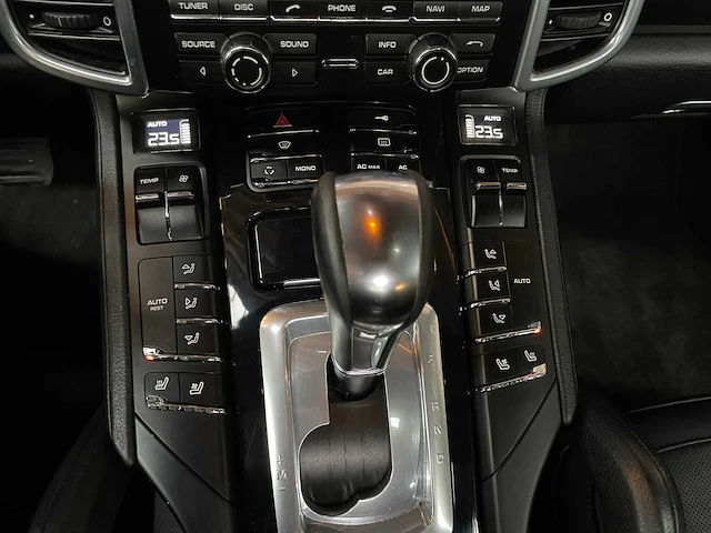 Porsche cayenne 3.6 v6 300pk 2011 - afbeelding 30 van  43