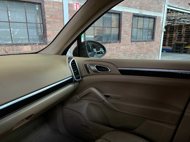 Porsche cayenne 3.6 v6 300pk 2012 - afbeelding 22 van  44