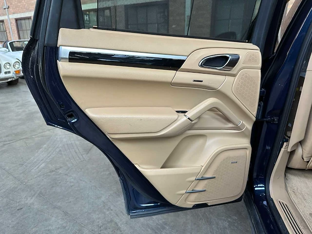 Porsche cayenne 3.6 v6 300pk 2012 - afbeelding 27 van  44