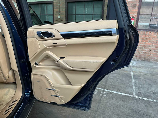 Porsche cayenne 3.6 v6 300pk 2012 - afbeelding 31 van  44