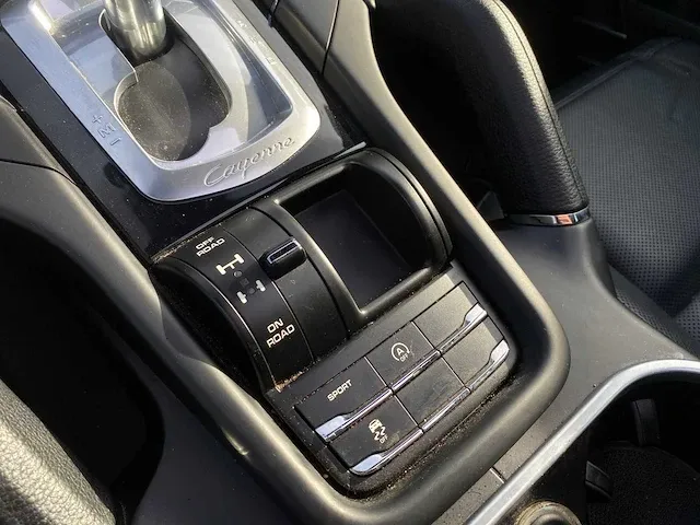 Porsche cayenne 3.6 v6 300pk pdk 2016 - afbeelding 34 van  80