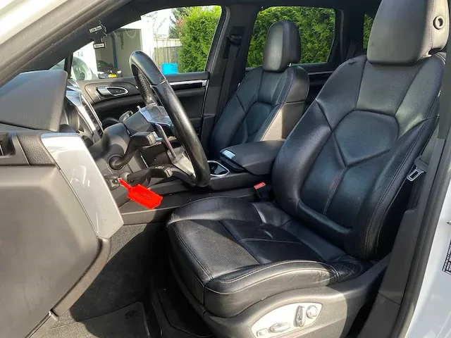 Porsche cayenne 3.6 v6 300pk pdk 2016 - afbeelding 69 van  80