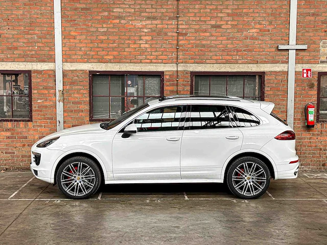 Porsche cayenne 3.6 v6 - afbeelding 18 van  46