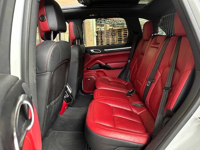 Porsche cayenne 3.6 v6 - afbeelding 37 van  46