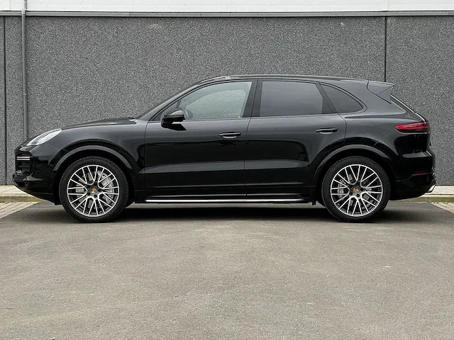 Porsche cayenne 4.0 turbo | l-949-rv - afbeelding 22 van  39