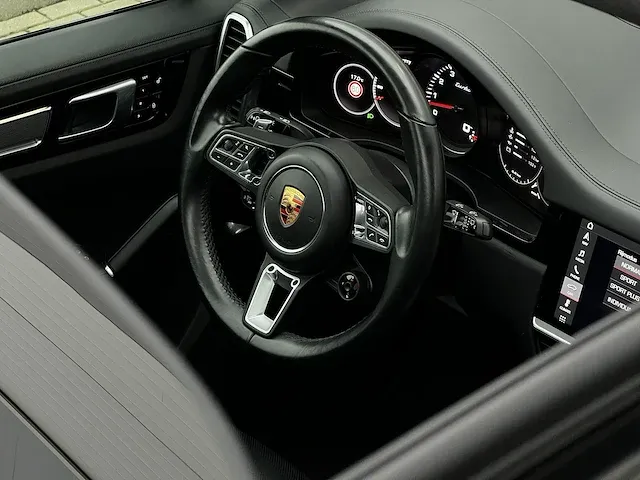 Porsche cayenne 4.0 turbo | l-949-rv - afbeelding 23 van  39