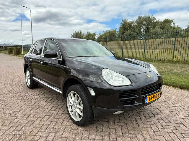 Porsche cayenne 4.5 s , 14-njt-9 - afbeelding 12 van  26