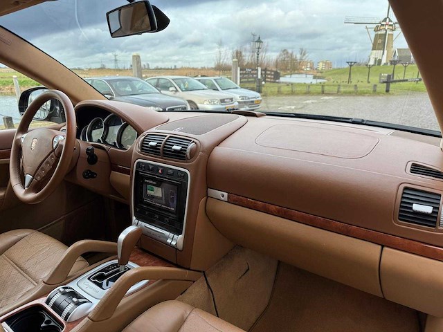 Porsche cayenne 4.5 s 97-pvn-9 - afbeelding 37 van  71