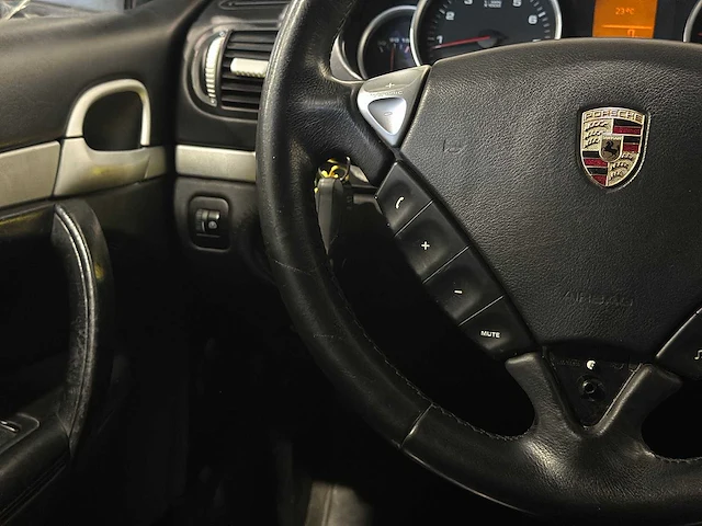 Porsche cayenne 4.5 s youngtimer 88-sn-xx - afbeelding 8 van  34