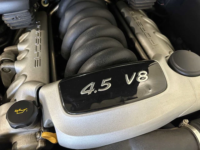 Porsche cayenne 4.5 s youngtimer 88-sn-xx - afbeelding 22 van  34