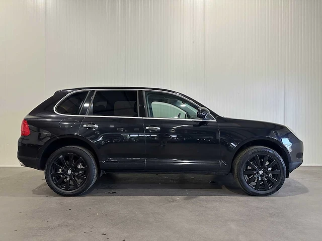 Porsche cayenne 4.5 s youngtimer 88-sn-xx - afbeelding 31 van  34
