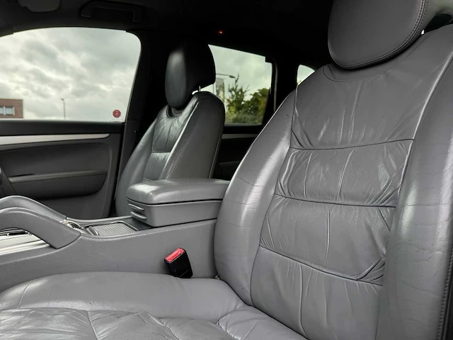 Porsche cayenne 4.5 turbo 2005 | a8-32-57 i - afbeelding 13 van  32