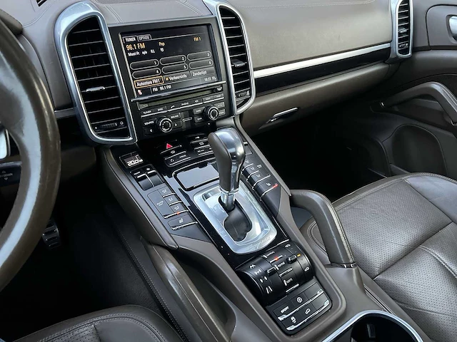 Porsche cayenne 4.8 s 2011 | 6-tgp-04 i - afbeelding 14 van  41