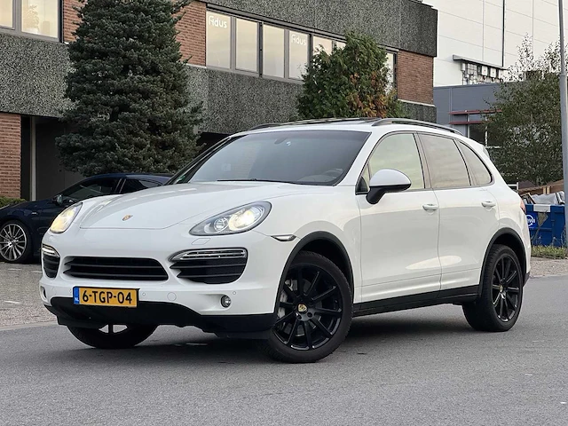 Porsche cayenne 4.8 s 2011 | 6-tgp-04 i - afbeelding 12 van  41