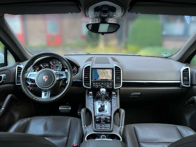 Porsche cayenne 4.8 s 2011 | 6-tgp-04 i - afbeelding 28 van  41